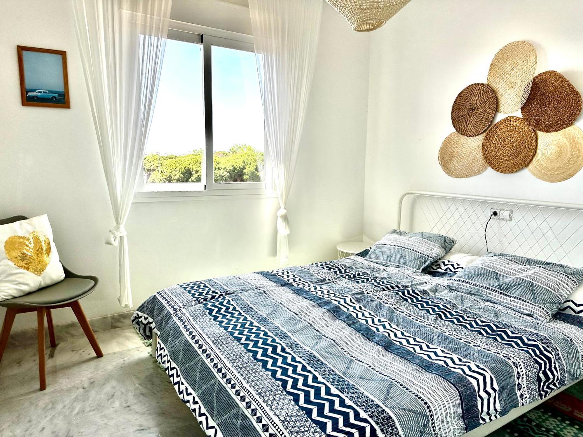 Bright Apartment 300M From The Beach Sitio de Calahonda المظهر الخارجي الصورة
