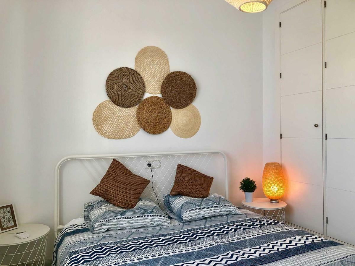 Bright Apartment 300M From The Beach Sitio de Calahonda المظهر الخارجي الصورة