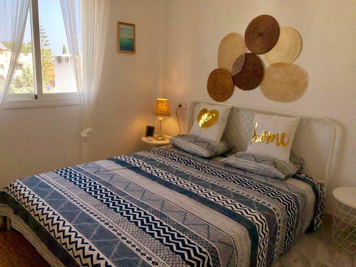 Bright Apartment 300M From The Beach Sitio de Calahonda المظهر الخارجي الصورة