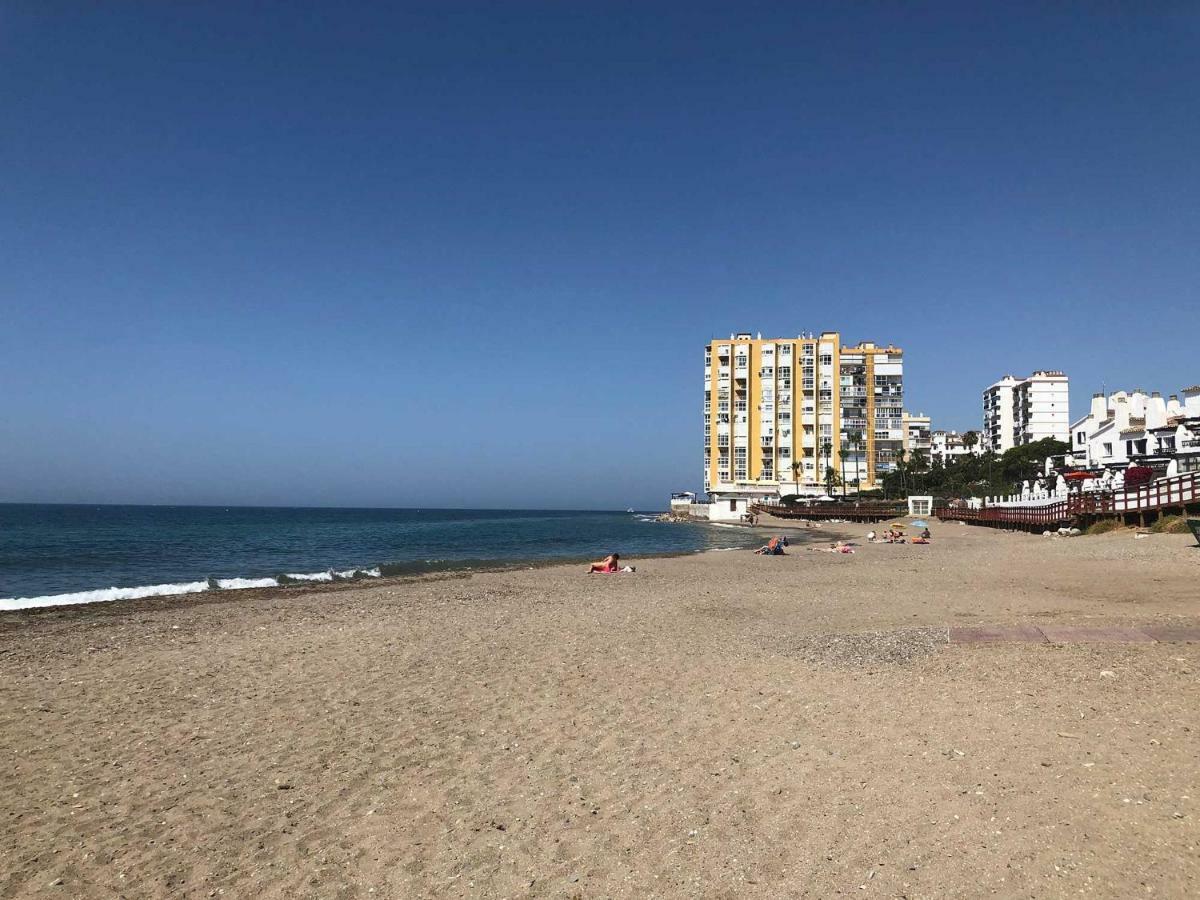 Bright Apartment 300M From The Beach Sitio de Calahonda المظهر الخارجي الصورة